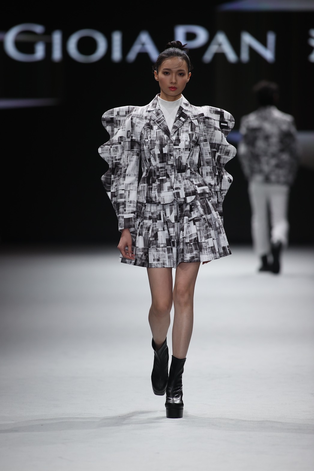 Gioia Pan x Jimi Wen SS2024. Courtesy of Mirage Photo Studio. 