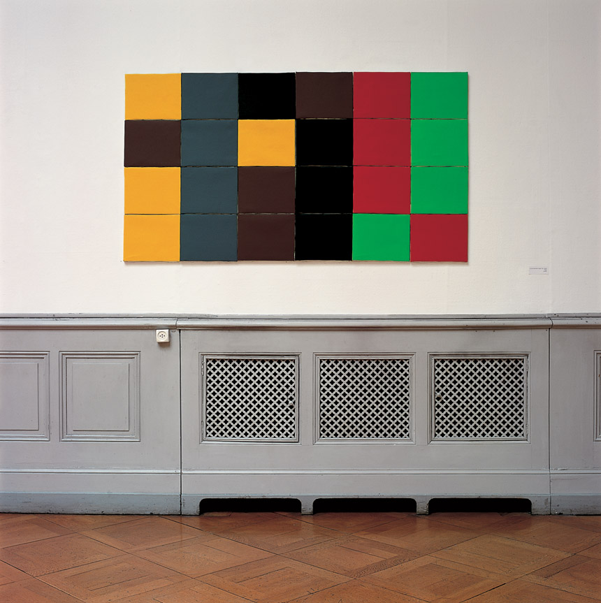…the alphabetical order of colors (spanish, french, italian, portuguese), 1992 – acrylic on canvas – 90 x 164 cm.