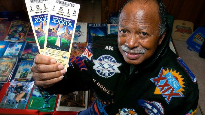 "Super Bowl: How Much Did The First Super Bowl Ticket Cost?". 2022. MARCA.