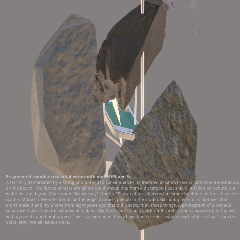 Fragmented triacontahedron with iPhone 5s #8 static token preview