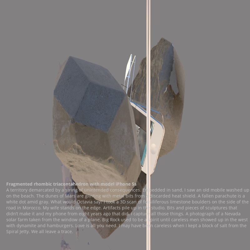 Fragmented triacontahedron with iPhone 5s #5 static token preview