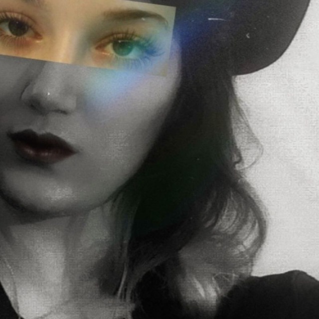 royasayesh avatar