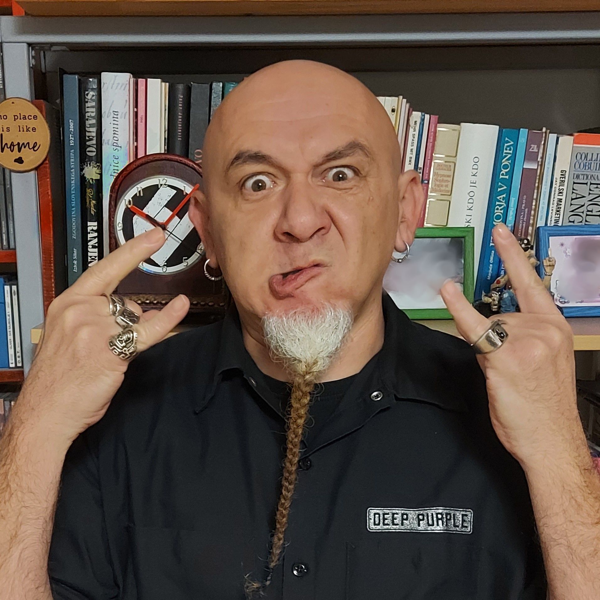 Uzzy avatar