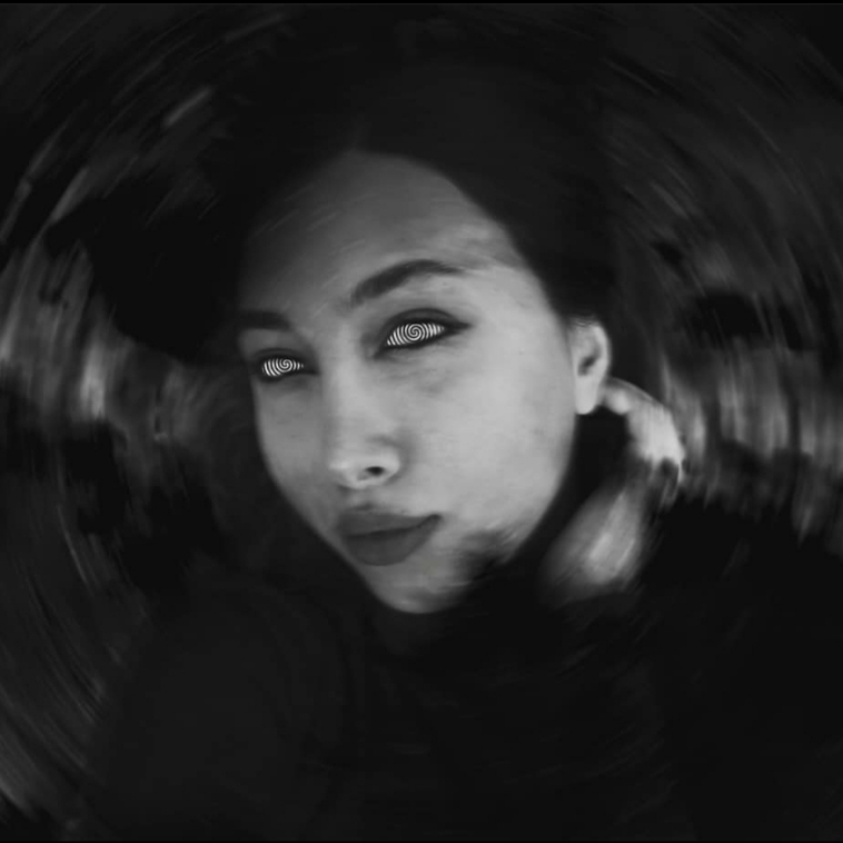 Mina avatar